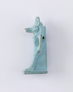 Figura permanente de Anúbis, possivelmente Período Ptolemaico, 305-30 aC (faiança)